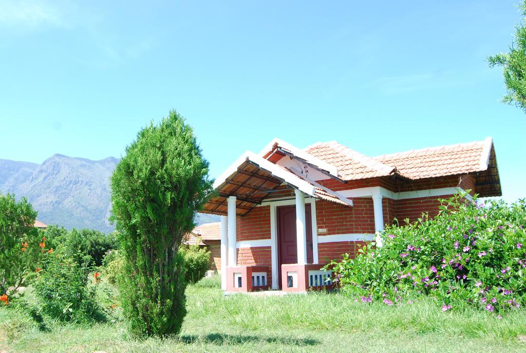 Chalets Resort Masinagudi Ooty Exterior photo